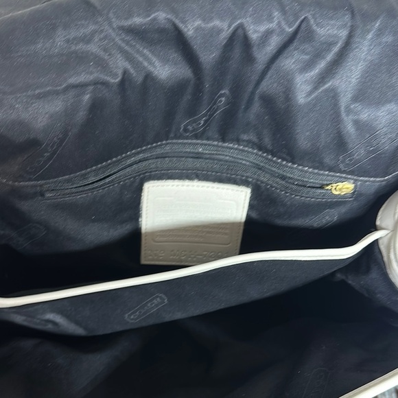 Vintage Rare! Coach Vintage Classic Legacy Flap #7301 with Dustbag - Picture 11 of 16